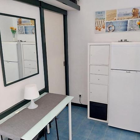 Apartamento Con Terraza Vistas Al Mar Lloret de Mar Bagian luar foto