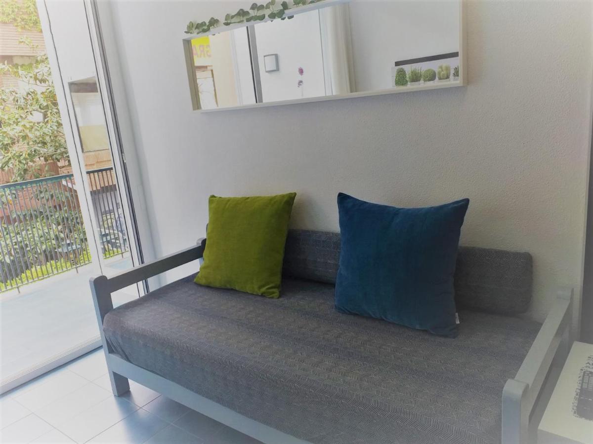 Apartamento Con Terraza Vistas Al Mar Lloret de Mar Bagian luar foto