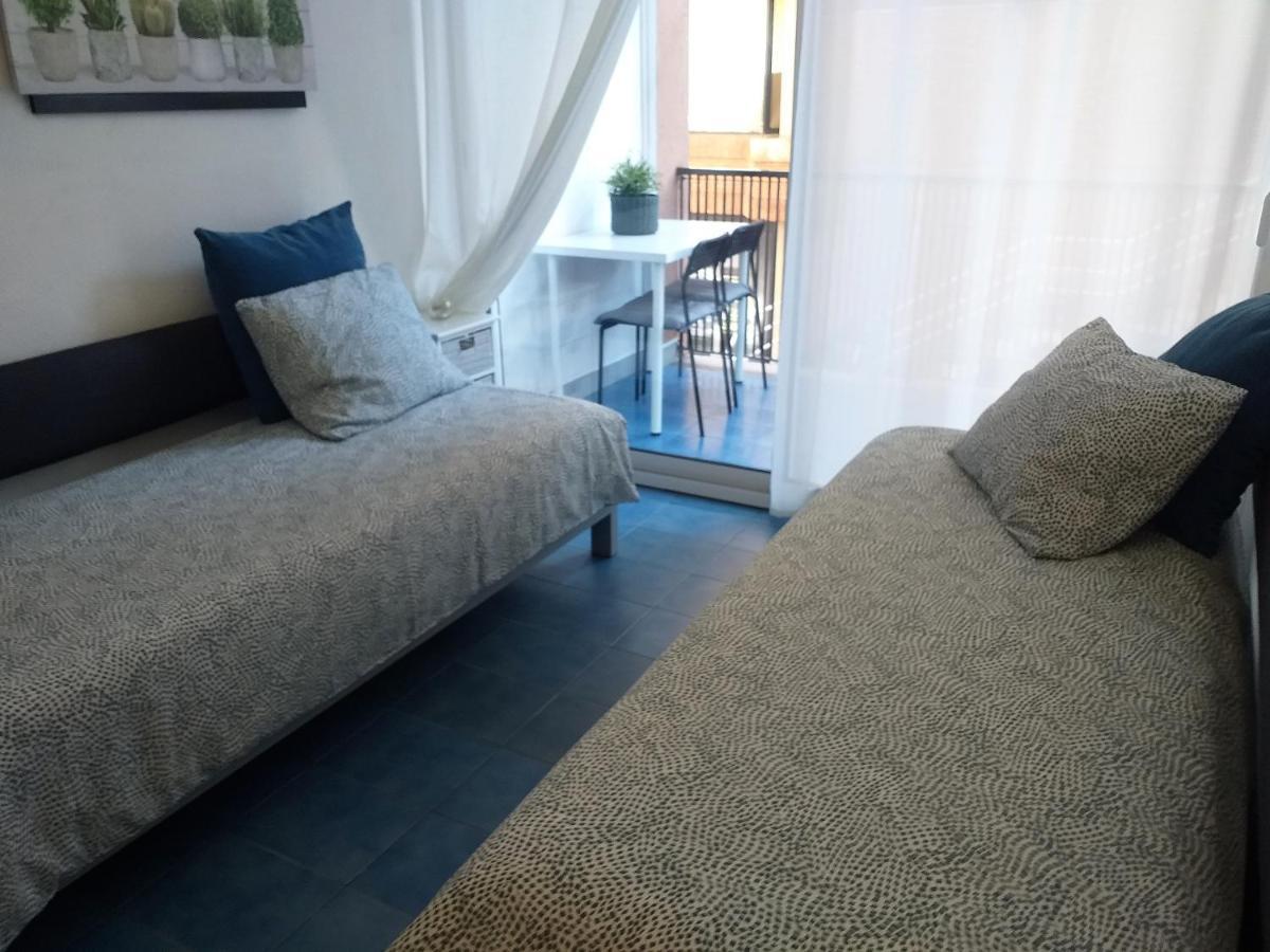 Apartamento Con Terraza Vistas Al Mar Lloret de Mar Bagian luar foto
