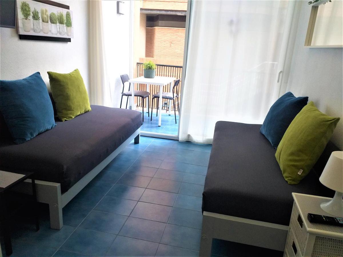 Apartamento Con Terraza Vistas Al Mar Lloret de Mar Bagian luar foto