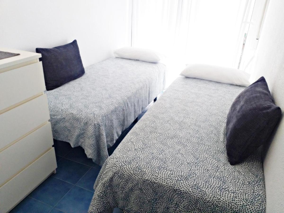 Apartamento Con Terraza Vistas Al Mar Lloret de Mar Bagian luar foto