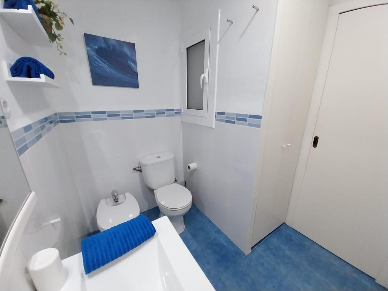 Apartamento Con Terraza Vistas Al Mar Lloret de Mar Bagian luar foto